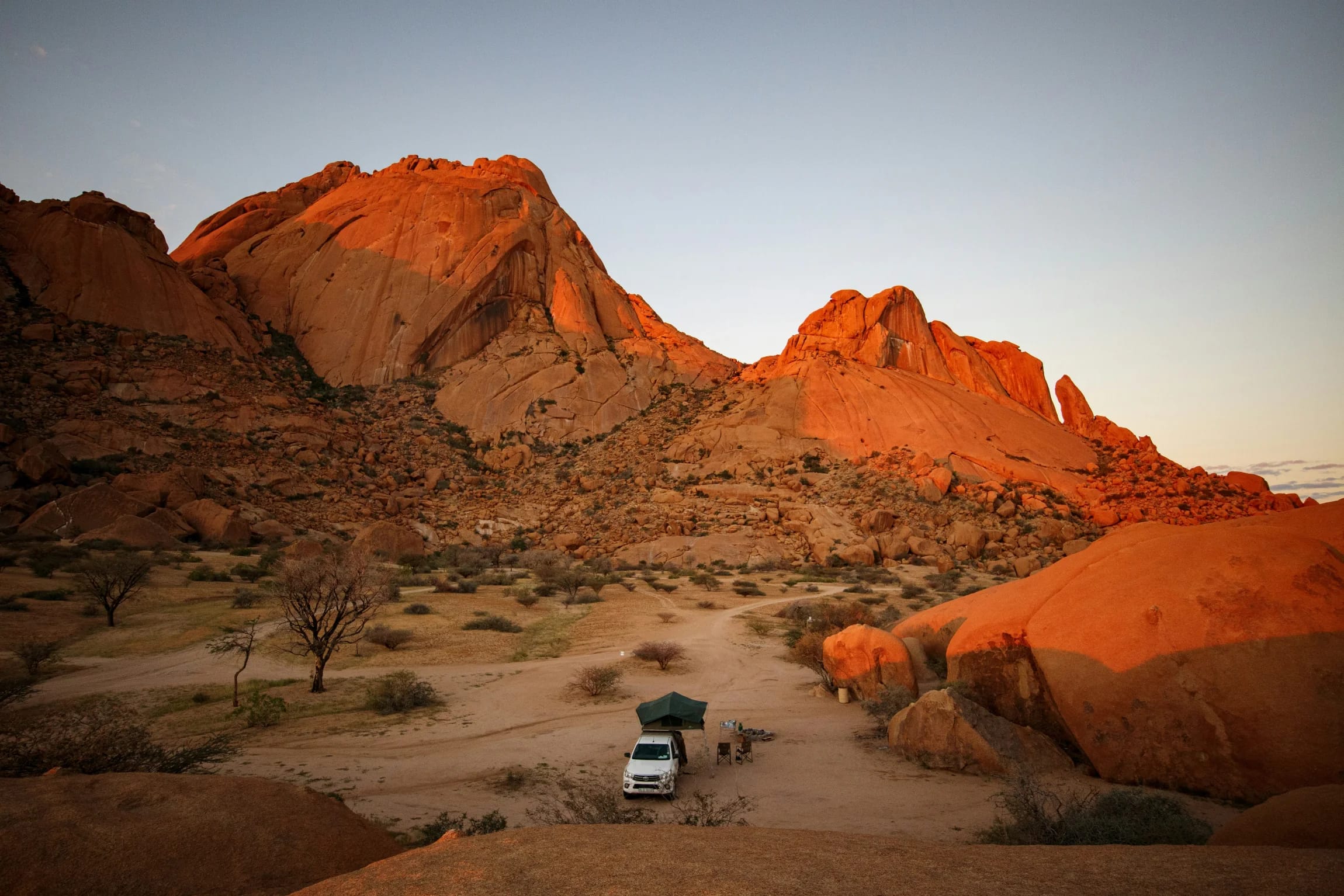 Quiet desert landscape suggesting the calm of sending contracts with Formable