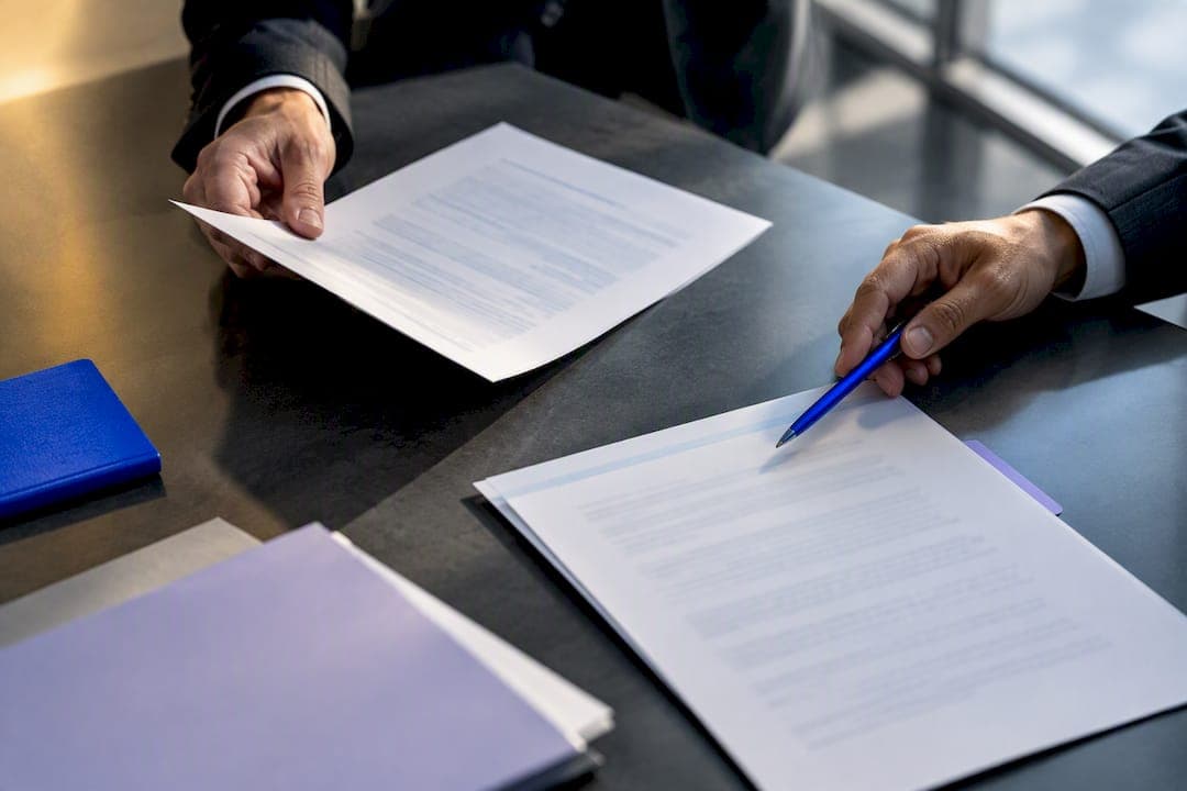 Deal teams: LOI vs term sheet, 9 point checklist to avoid binding traps